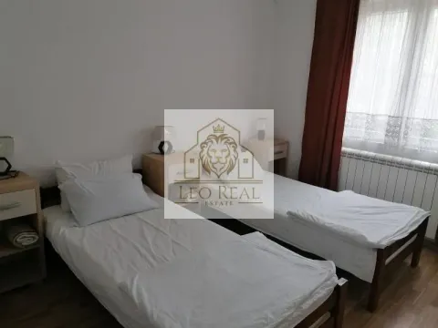 Rent, apartment, 180m², Radiofar, Surčin