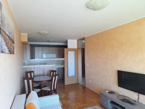 Rent, one bedroom apartment, 45m², Bar, Crna Gora - image 2