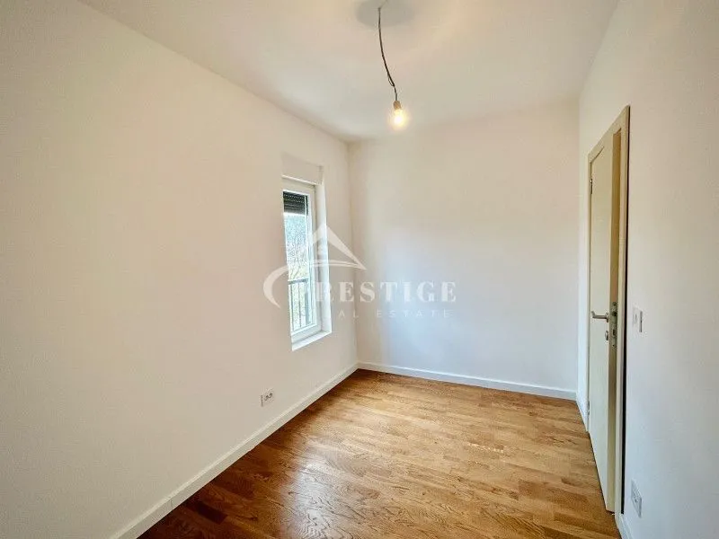 Izdavanje, trosoban stan, 86m², Zagorič, Podgorica