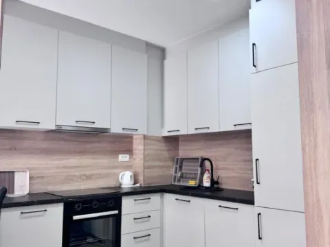 Sale, one bedroom apartment, 45m², Bečići, Budva - image 4