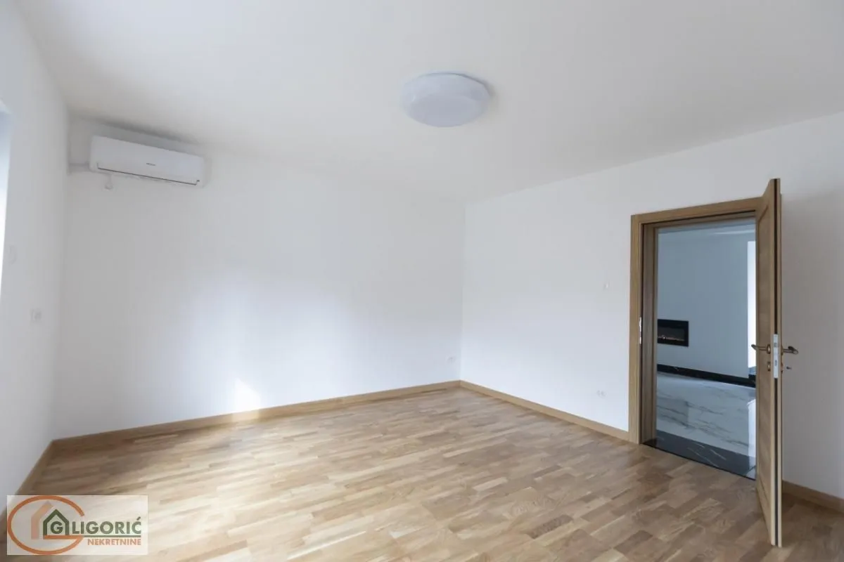 Sale, three bedroom apartment, 86m², Zemun Gardoš, Zemun Sve Podlokacije