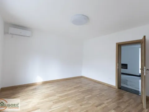 Sale, three bedroom apartment, 86m², Zemun Gardoš, Zemun Sve Podlokacije - image 10