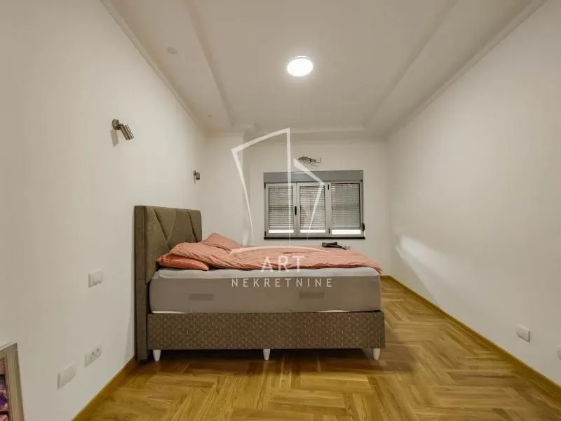 Prodaja, trosoban stan, 157m², Brace Jerković, Voždovac Sve Podlokacije