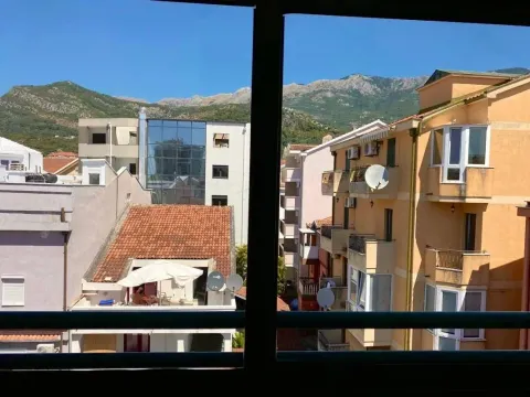 Sale, two bedroom apartment, 70m², Budva, Crna Gora - image 8