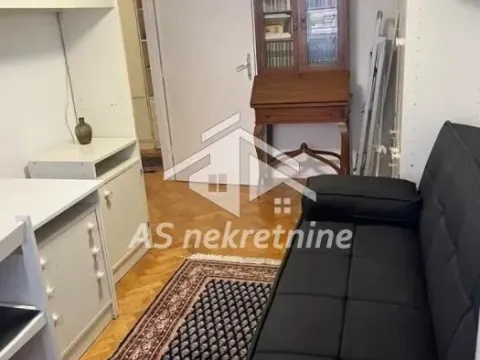 Izdavanje, trosoban stan, 90m², Tašmajdan, Palilula Sve Podlokacije - image 18