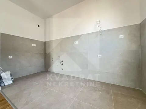 Rent, two bedroom apartment, 65m², Stari Aerodrom, Podgorica - image 7
