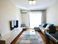 Izdavanje, dvosoban stan, 65m², Blok 6, Podgorica - image 1