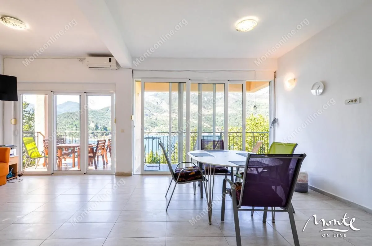Prodaja, kuća, 148m², Lepetani, Tivat