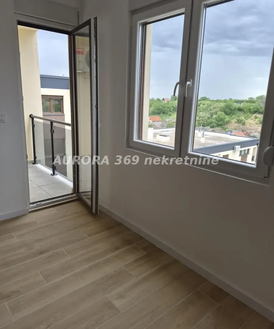 Prodaja, dvosoban stan, 53m², Irig, Srbija