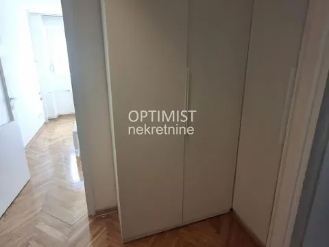 Prodaja, dvosoban stan, 60m², Novi Beograd Blok 1 Fontana, Novi Beograd Sve Podlokacije - image 9