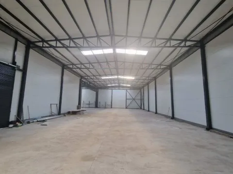 Rent, office space, 1000m², Donja Gorica, Podgorica - image 3