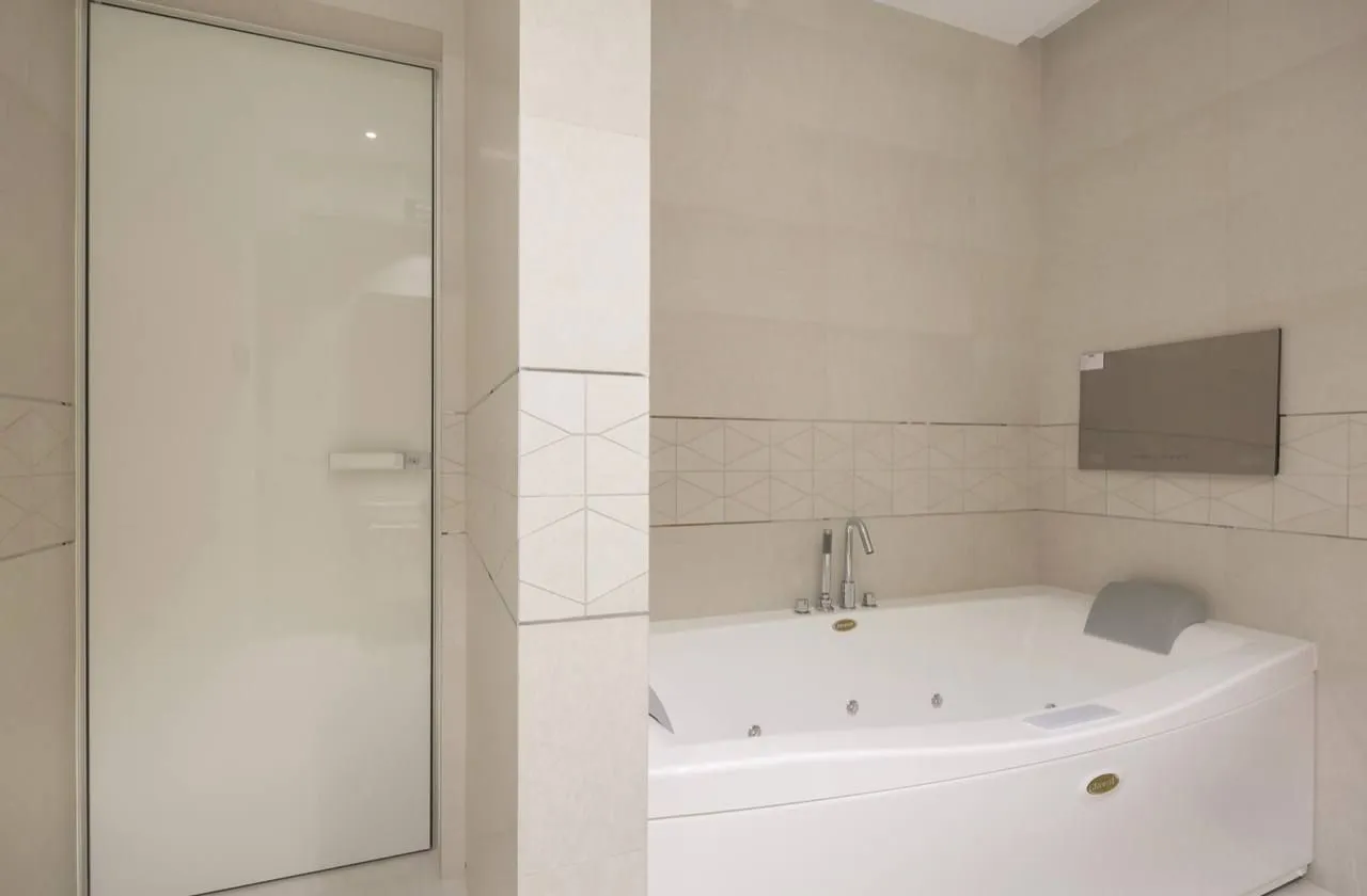 Sale, two bedroom apartment, 107m², Budva, Crna Gora