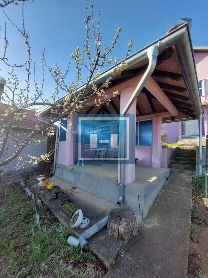 Sale, house, 118m², Karadjordjevo brdo, Paraćin