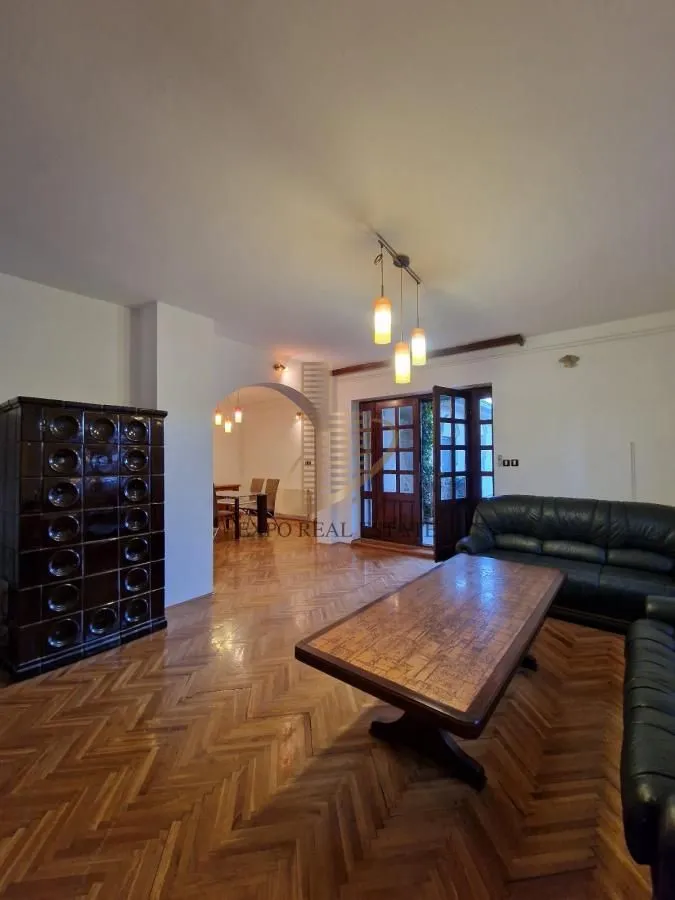 Rent, office space, 450m², Bulevar Evrope, Novi Sad Sve Podlokacije