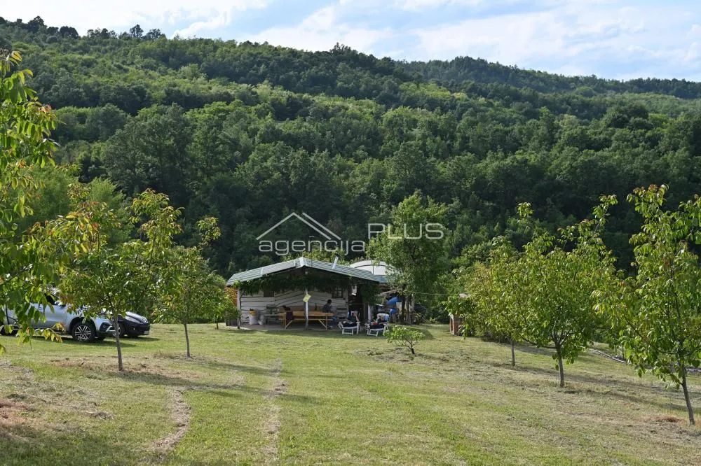 Prodaja, plac, 70000m², Grošnica, Kragujevac