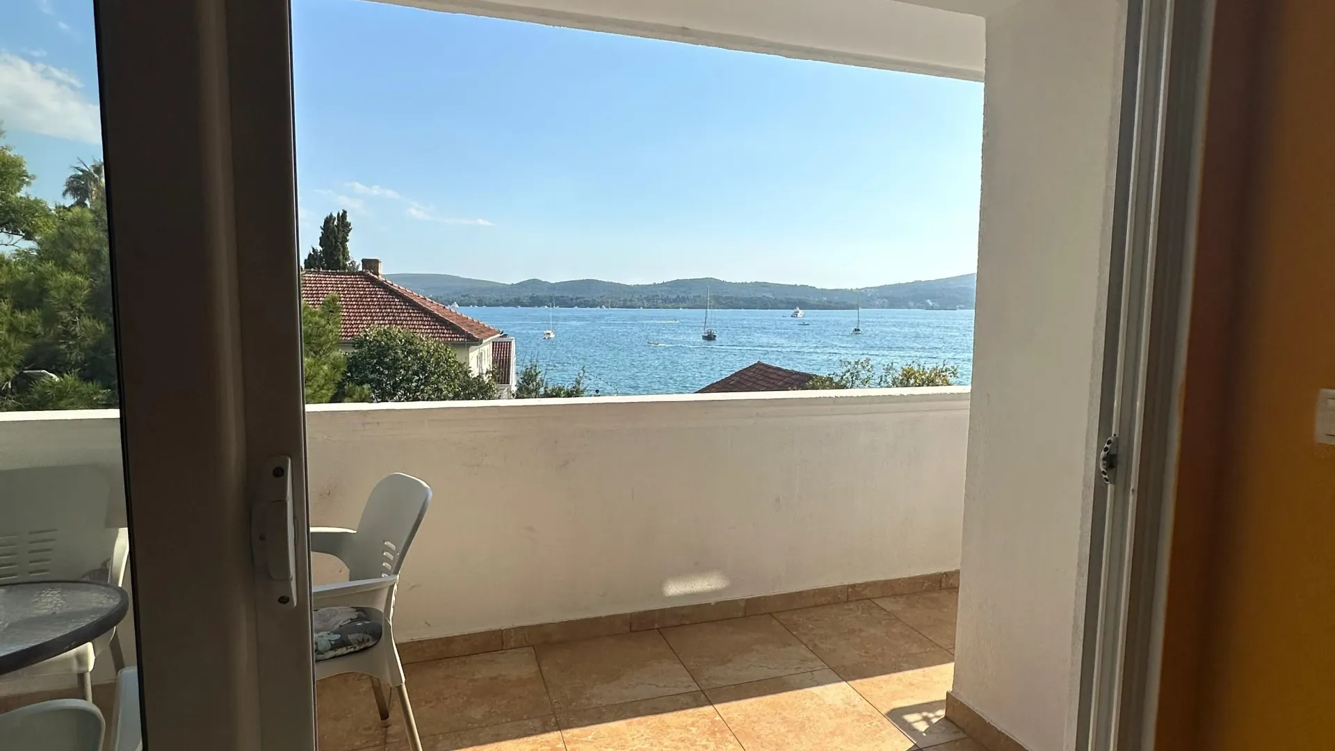 Rent, one bedroom apartment, 57m², Centar, Tivat