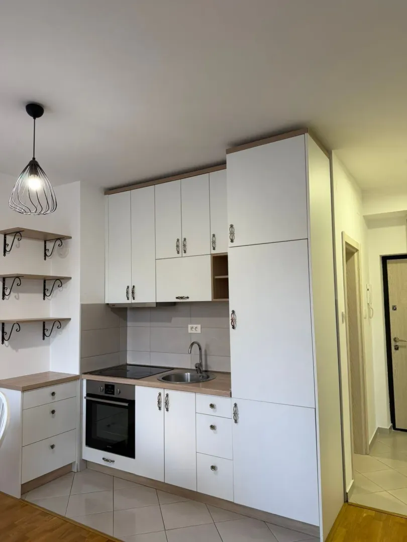 Prodaja, garsonjera, 29m², Centar, Nikšić