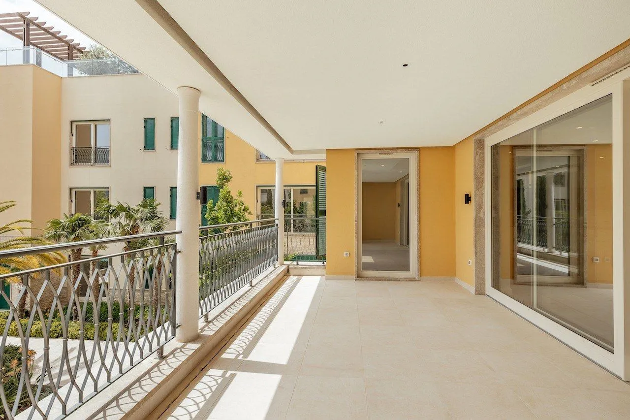 Prodaja, dvosoban stan, 171m², Kumbor, Herceg Novi