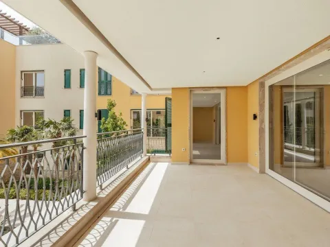 Prodaja, dvosoban stan, 171m², Kumbor, Herceg Novi - image 7