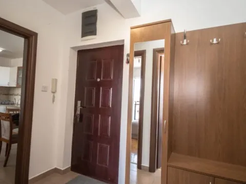 Izdavanje, stan, 57m², 1 maj, Podgorica - image 8