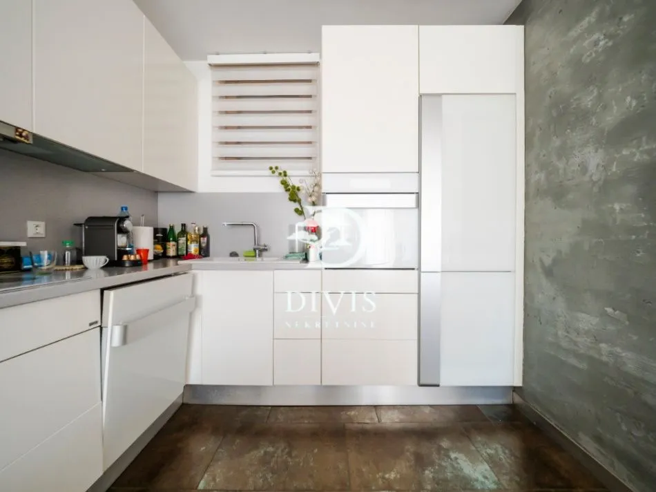 Prodaja, trosoban stan, 76m², Vračar Hram, Vračar Sve Podlokacije