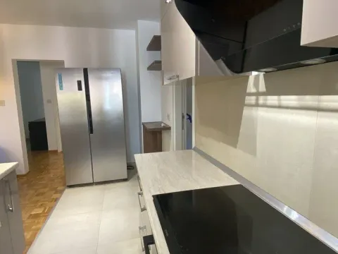 Izdavanje, četvorosoban stan, 87m², Bezanijska Kosa 2, Bežanijska Kosa Sve Podlokacije - image 13