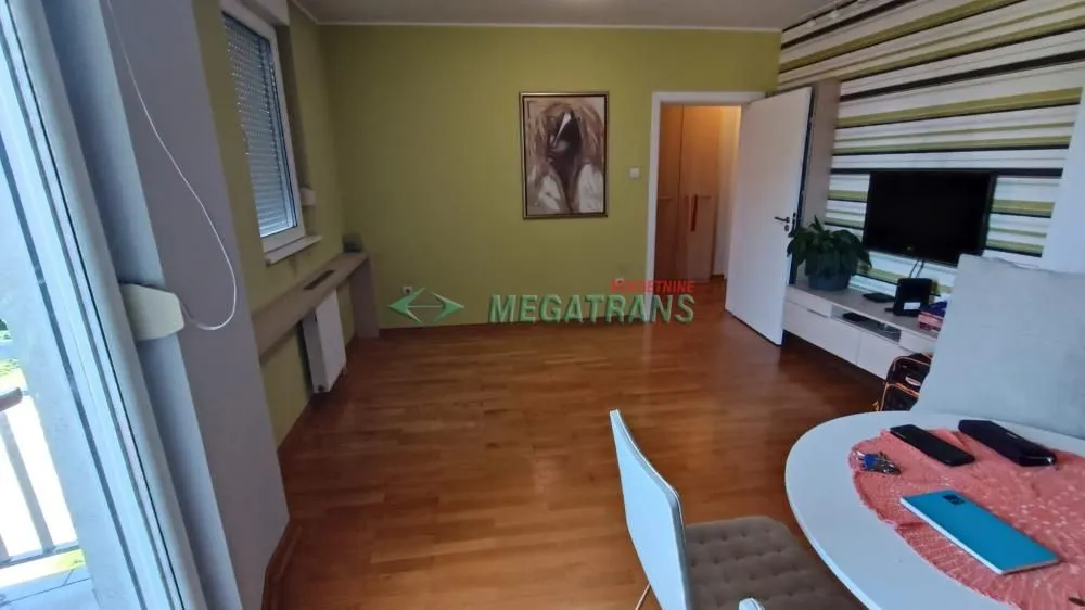 Izdavanje, dvosoban stan, 45m², Grbavica, Novi Sad Sve Podlokacije