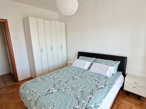 Rent, one bedroom apartment, 43m², Tuški Put, Podgorica - image 7