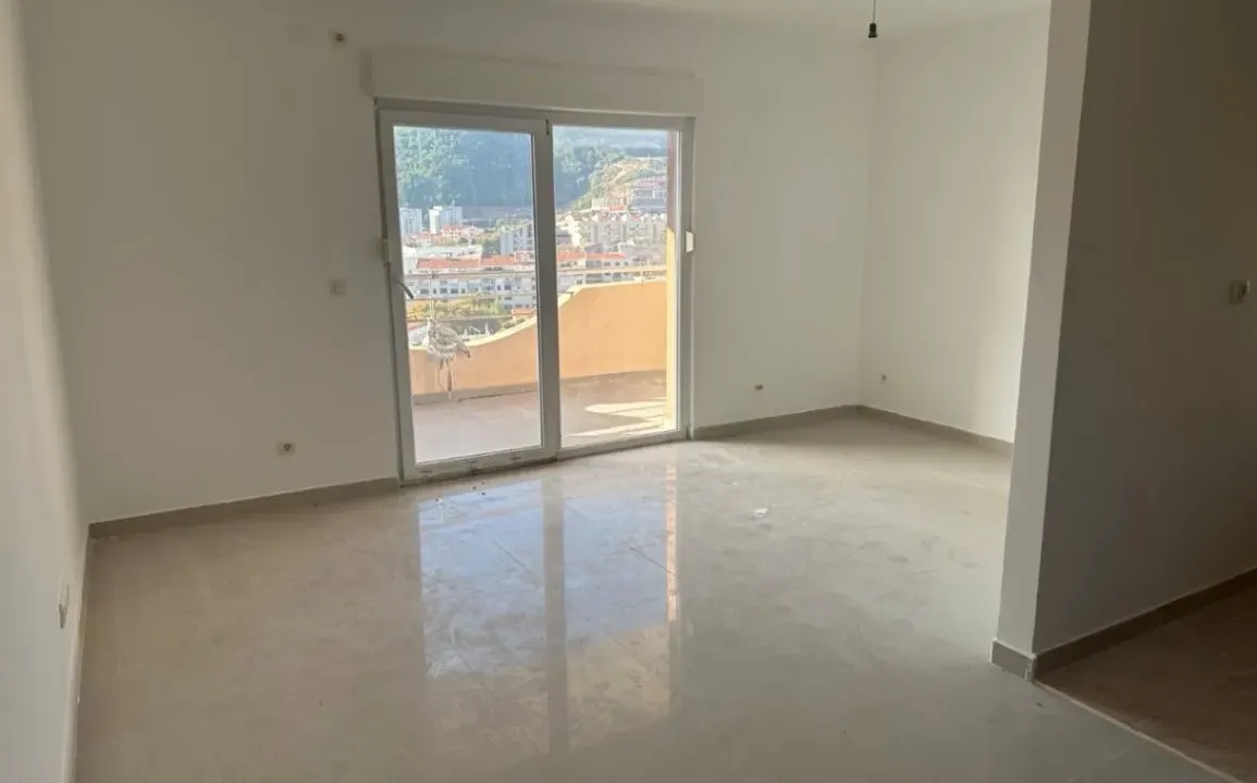 Sale, one bedroom apartment, 53m², Podkošljun, Budva