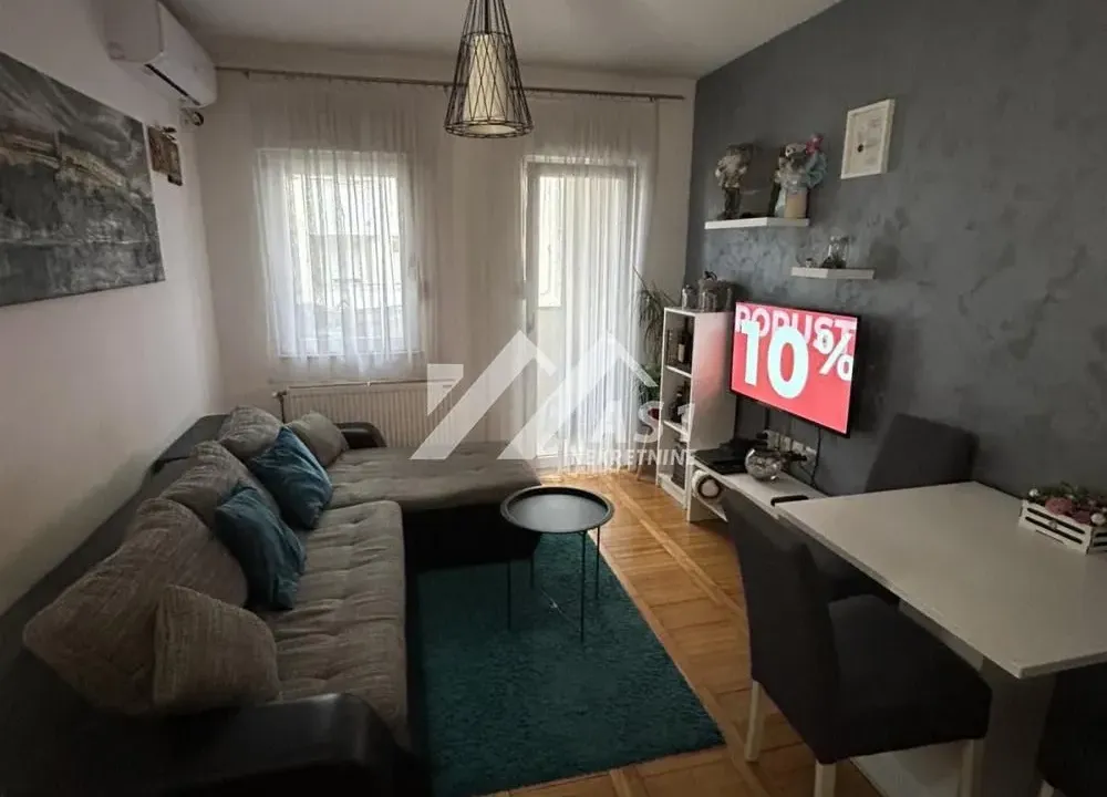 Izdavanje, stan, 25m², Podbara, Novi Sad Sve Podlokacije