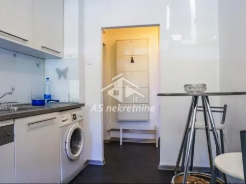 Rent, two bedroom apartment, 45m², Tašmajdan, Palilula Sve Podlokacije - image 10