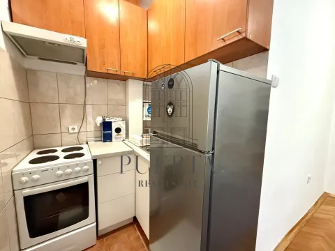 Rent, one bedroom apartment, 40m², Centar, Podgorica - image 6
