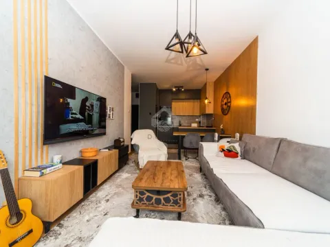 Izdavanje, jednosoban stan, 45m2, Pobrežje, Podgorica Izdavanje, jednosoban stan, 45m2, Pobrežje, Podgorica