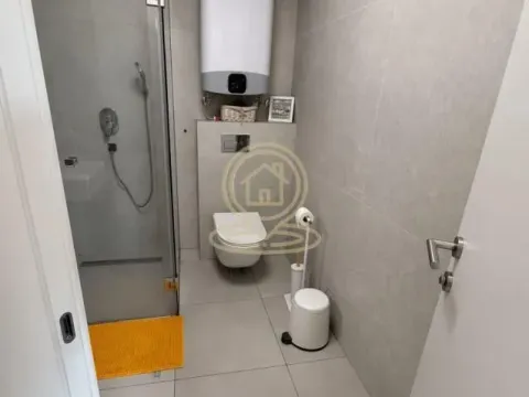 Sale, three bedroom apartment, 69m², Južni Bulevar, Vračar Sve Podlokacije - image 8