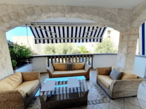 Rent, two bedroom apartment, 81m², Pržno, Budva - image 6