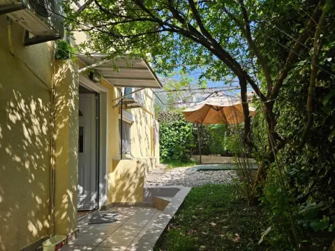 Izdavanje, kuća, 32m², Šušanj, Bar - image 9