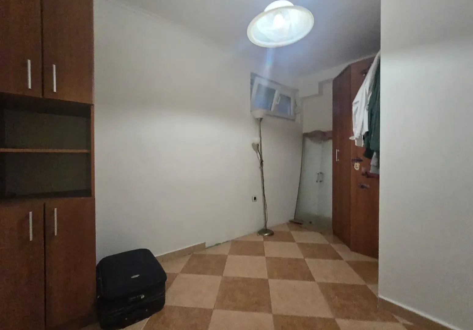 Prodaja, jednosoban stan, 30m², Škaljari, Kotor