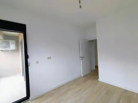 Sale, two bedroom apartment, 53m², Budva, Crna Gora - image 14