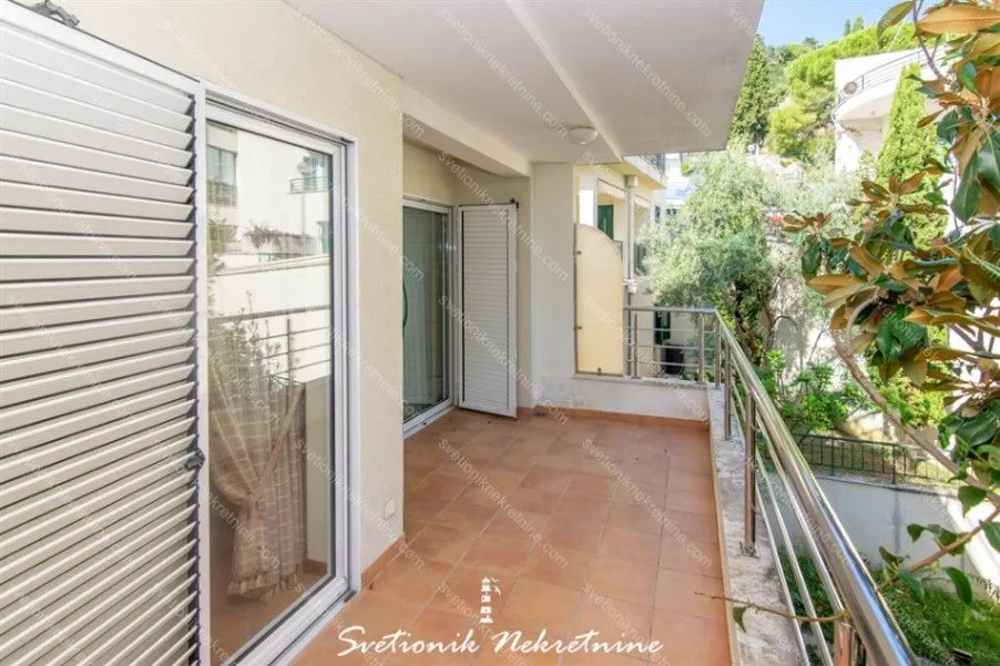 Prodaja, jednosoban stan, 48m², Savina, Herceg Novi