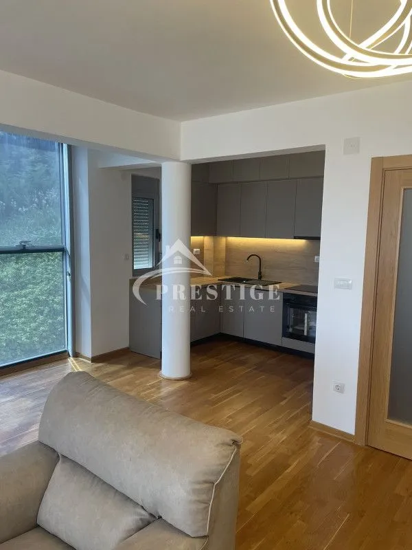 Rent, three bedroom apartment, 110m², Gorica C, Podgorica