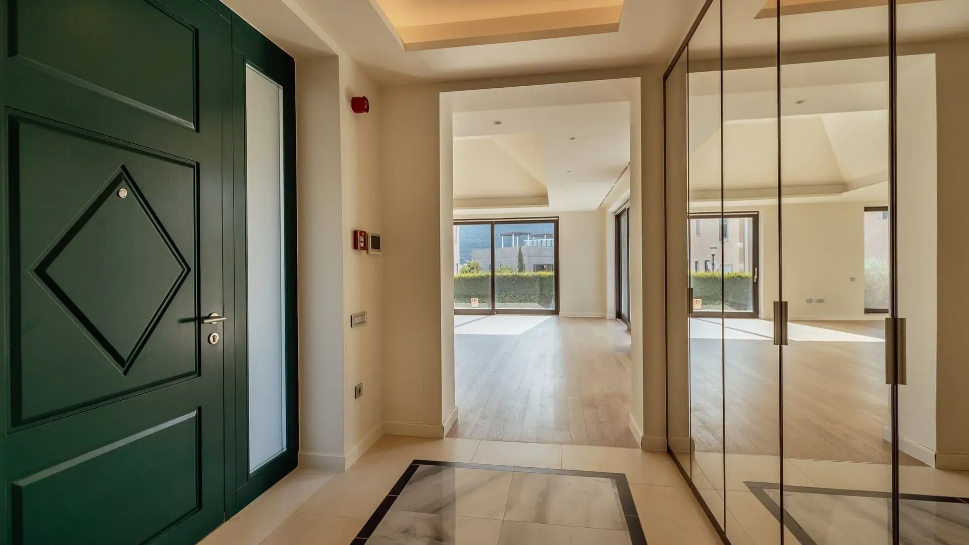 Prodaja, kuća, 287m², Portonovi, Herceg Novi