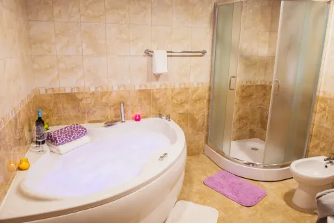 Sale, one bedroom apartment, 67m², Babilonija, Budva - image 10