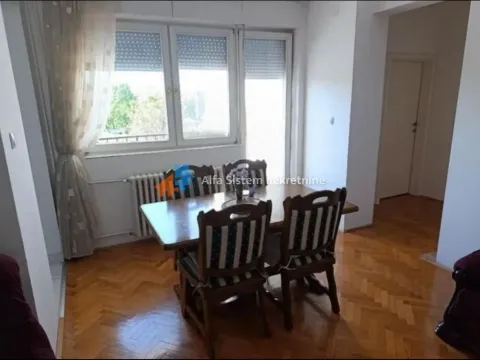 Izdavanje, trosoban stan, 80m², Savski Venac, Beograd - image 7
