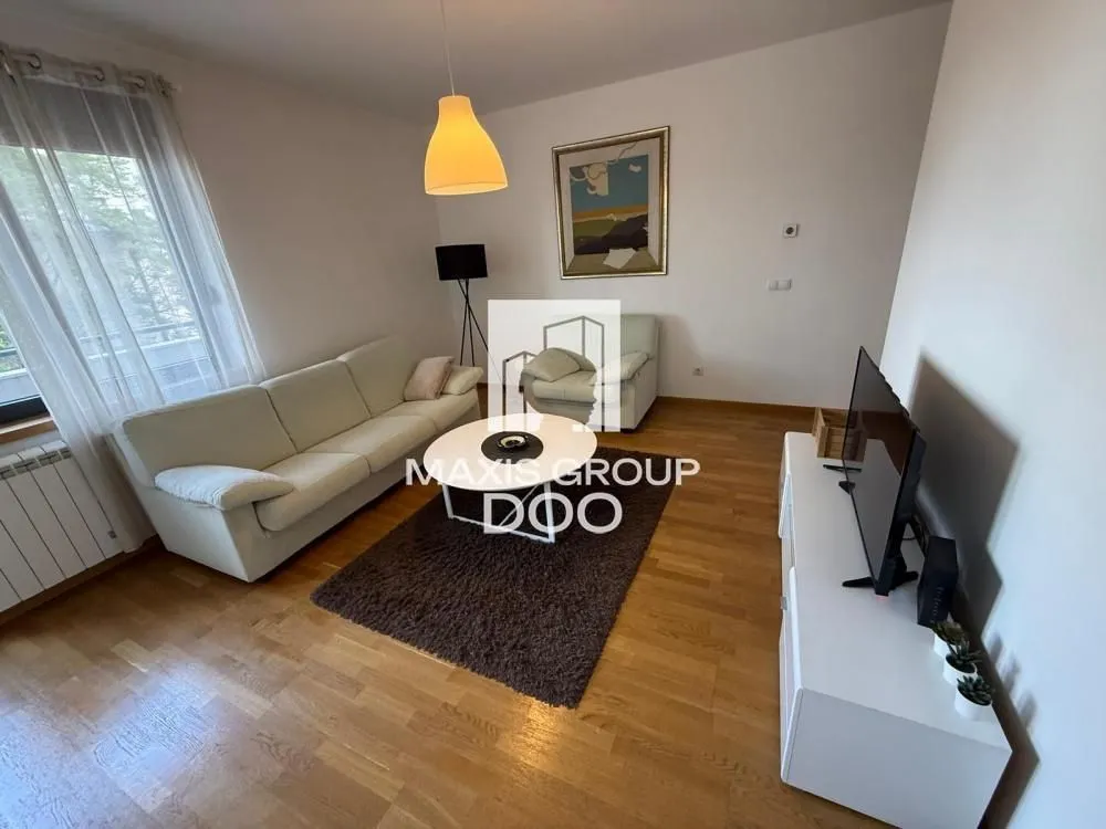Rent, two bedroom apartment, 51m², Đeram Pijaca, Beograd