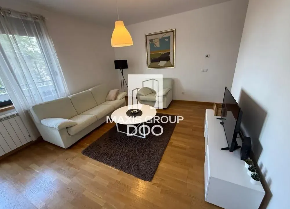 Rent, two bedroom apartment, 51m², Đeram Pijaca, Beograd