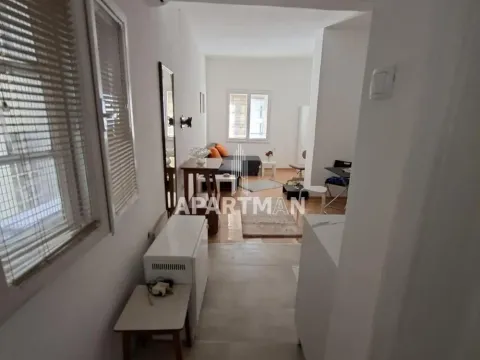 Izdavanje, stan, 27m², Cvetni Trg, Vračar Sve Podlokacije - image 3