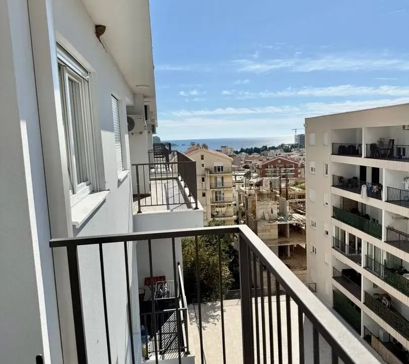 Prodaja, jednosoban stan, 46m², Centar, Budva