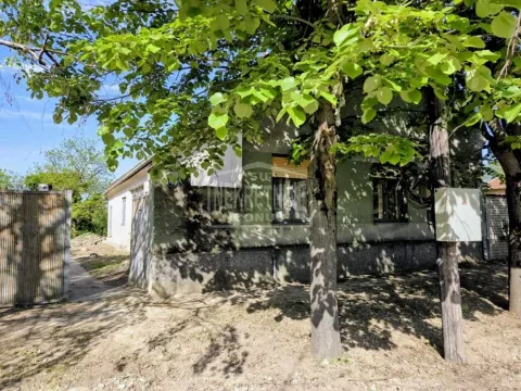 Prodaja, kuća, 200m², Bajmok, Subotica - image 9