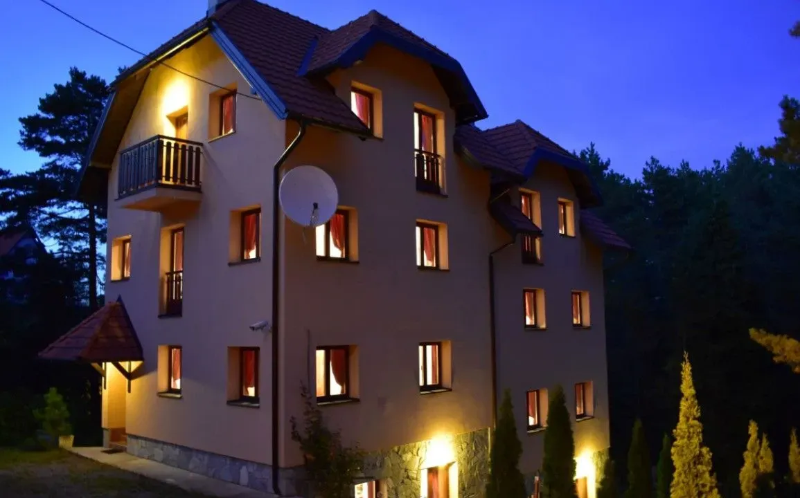 Prodaja, kuća, 332m², Tara, Srbija