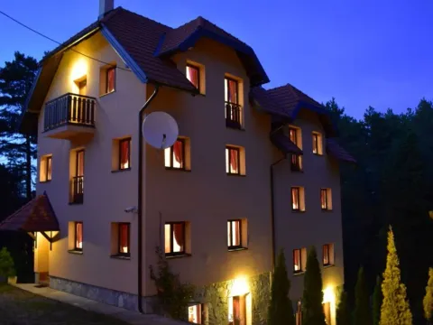 Sale, house, 332m², Tara, Srbija - image 1